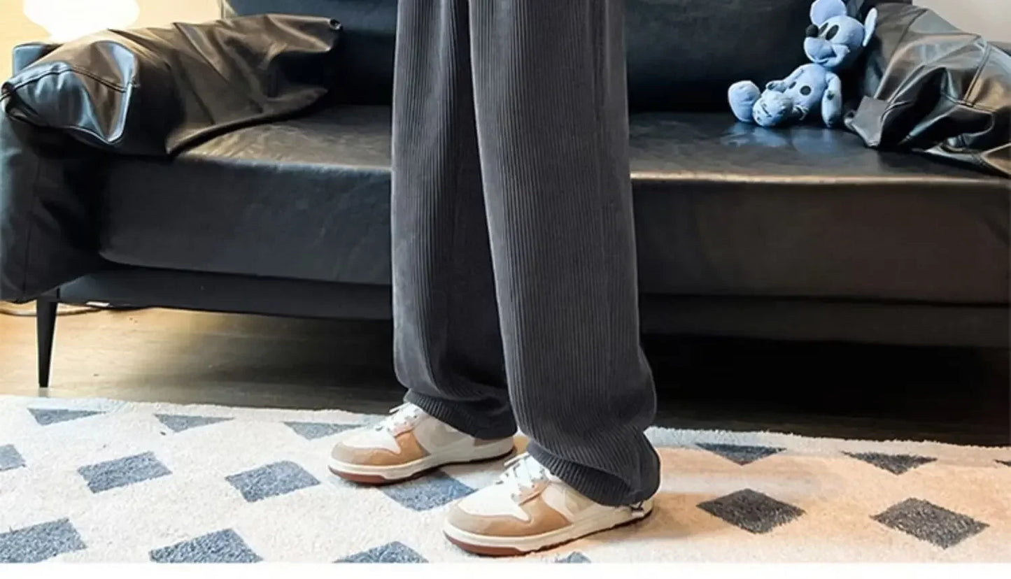 Calça Retro veludo masculino perna reta ajustável.