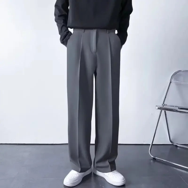 calça alfaiataria, adequadas para ocasiões casuais sem necessidade de engomar.