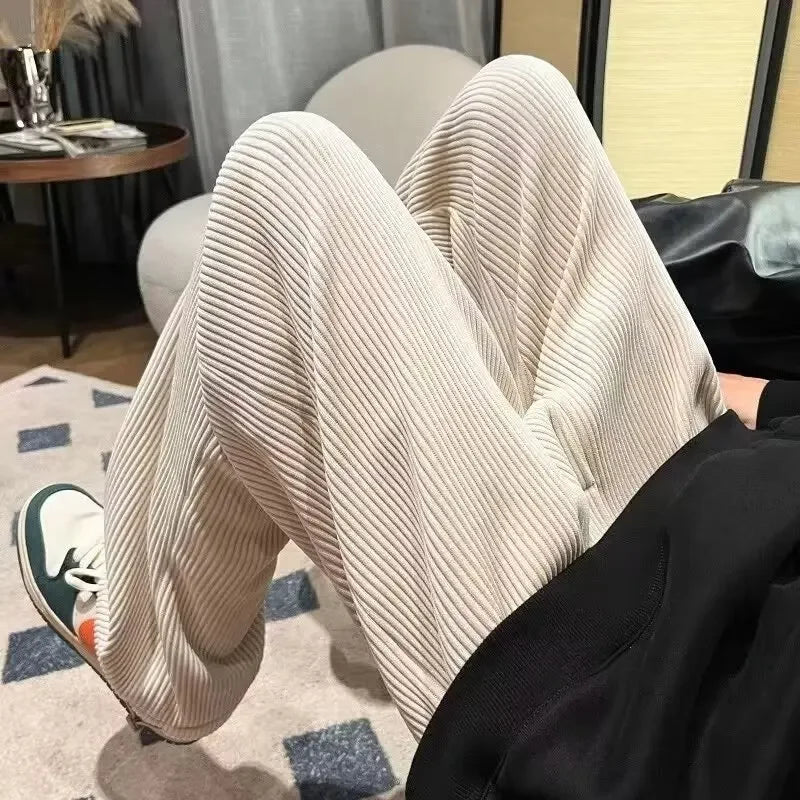 Calça Retro veludo masculino perna reta ajustável.