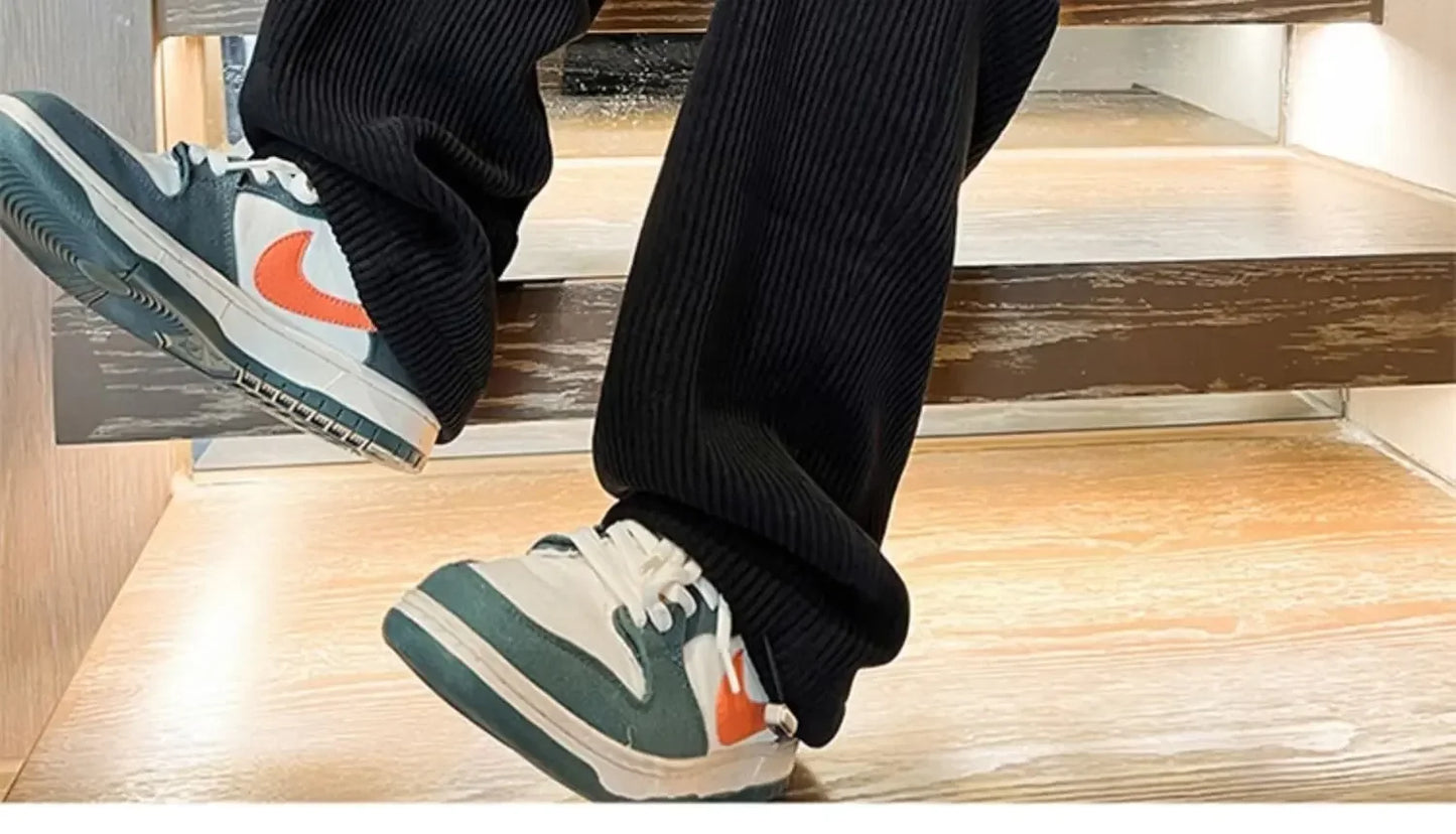 Calça Retro veludo masculino perna reta ajustável.