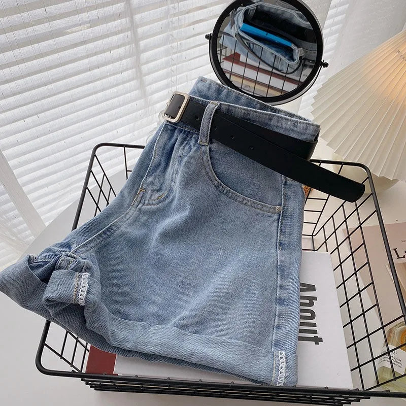 short streetwear casual cowboy jeans