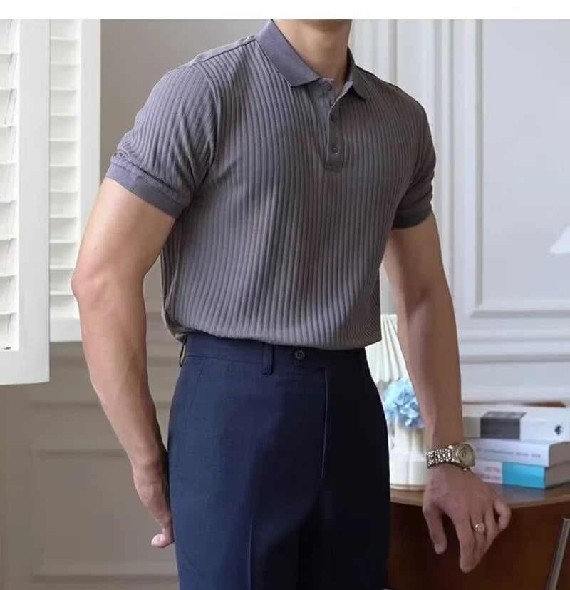 Camisa polo masculina de malha listrada