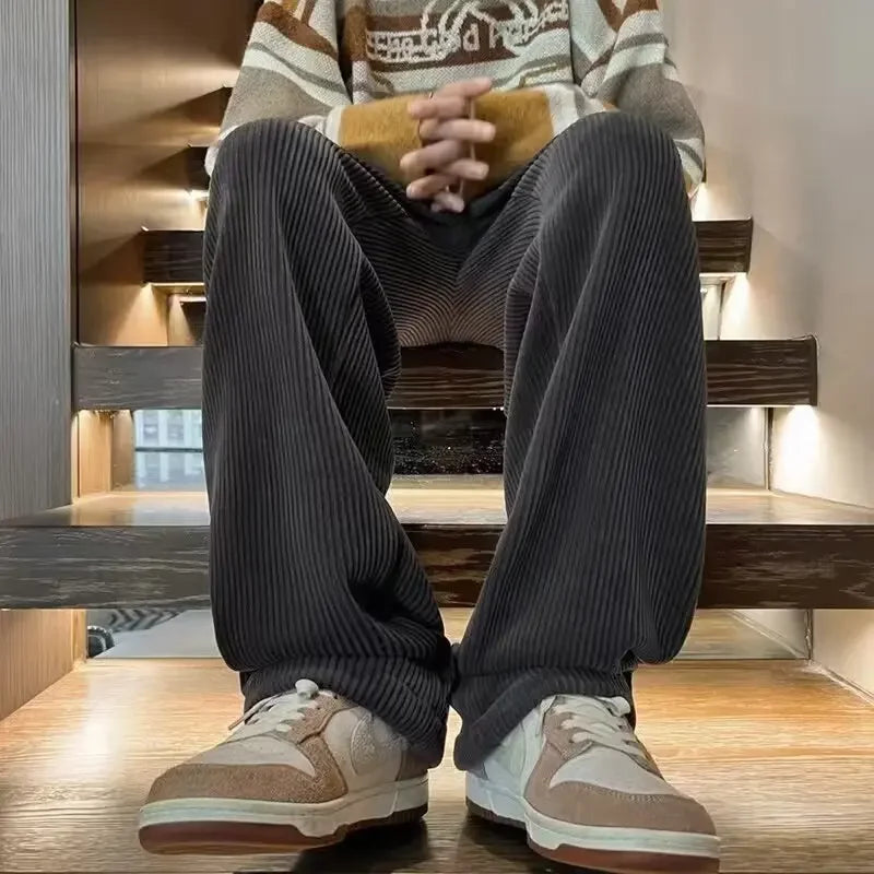 Calça Retro veludo masculino perna reta ajustável.