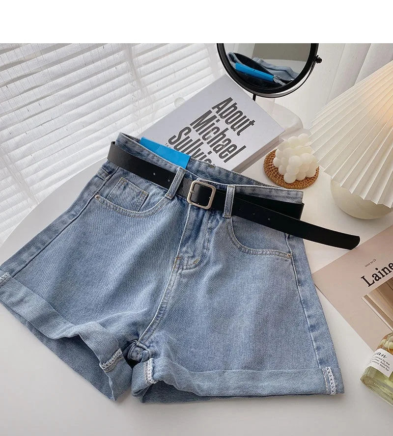 short streetwear casual cowboy jeans